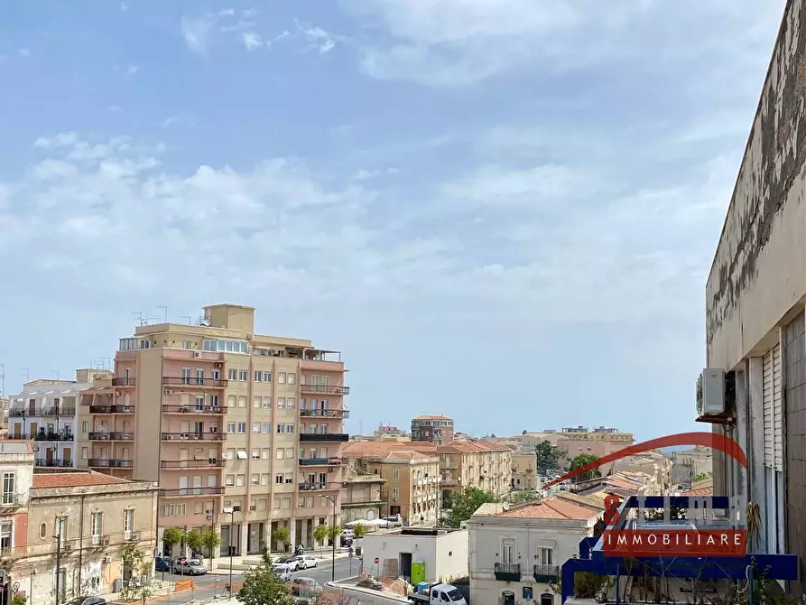 Immagine 21 di Appartamento in vendita  in Via dell'Arsenale a Siracusa