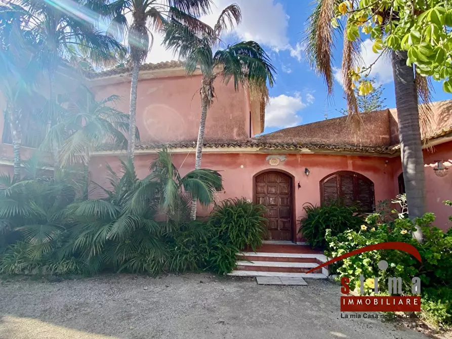 Immagine 2 di Villa in vendita  in via del gabbiano a Siracusa