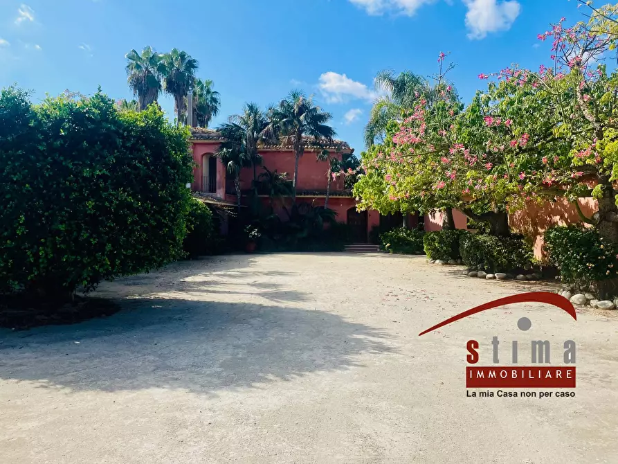 Immagine 30 di Villa in vendita  in via del gabbiano a Siracusa