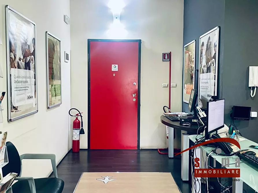 Immagine 2 di Ufficio in affitto  in VIA AUGUSTA a Siracusa
