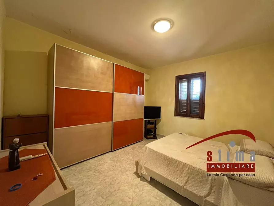 Immagine 10 di Villa in vendita  in via del berillio a Siracusa