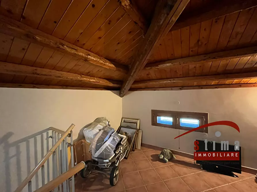 Immagine 15 di Villa in vendita  in via del berillio a Siracusa