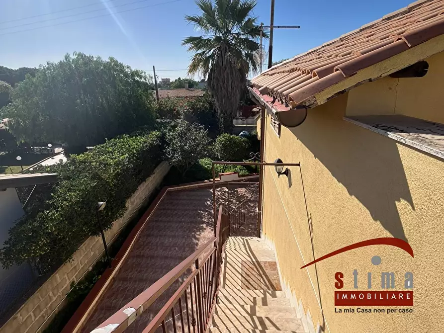 Immagine 29 di Villa in vendita  in via del berillio a Siracusa