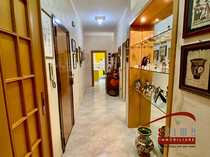 Immagine 10 di Appartamento in vendita  in via agostino scilla a Siracusa