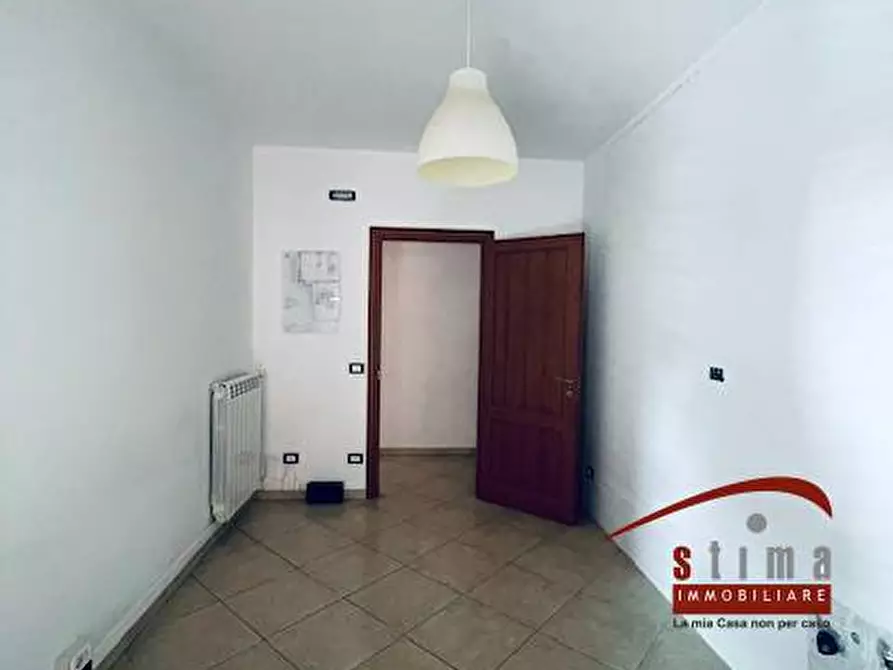 Immagine 18 di Ufficio in affitto  in via panico a Siracusa