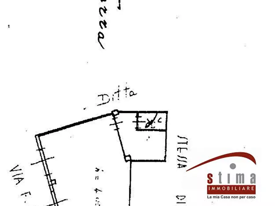 Immagine 6 di Locale commerciale in vendita  in largo leonardo da vinci a Siracusa