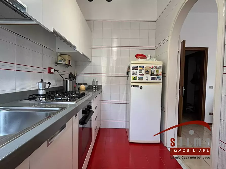 Immagine 4 di Appartamento in vendita  in via pausania a Siracusa