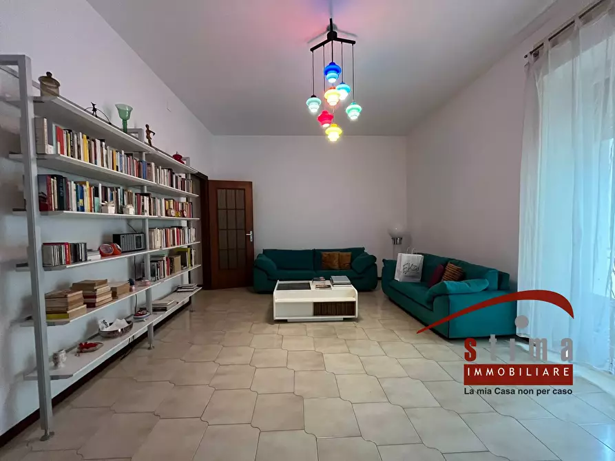 Immagine 2 di Appartamento in vendita  in via pausania a Siracusa