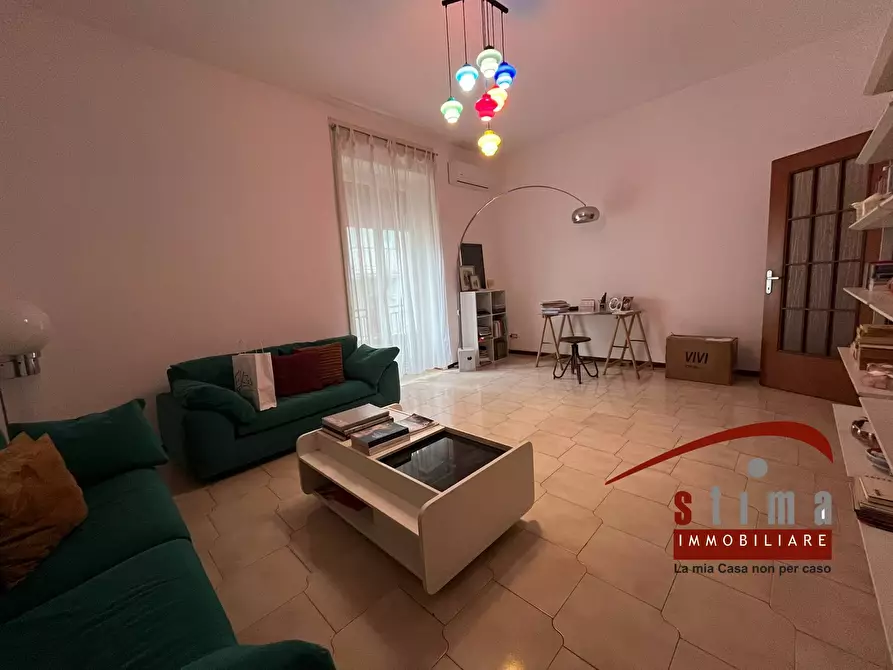 Immagine 12 di Appartamento in vendita  in via pausania a Siracusa