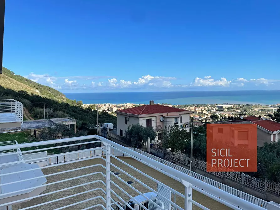 Immagine 10 di Appartamento in vendita  in bocca della carrubba a Castellammare Del Golfo
