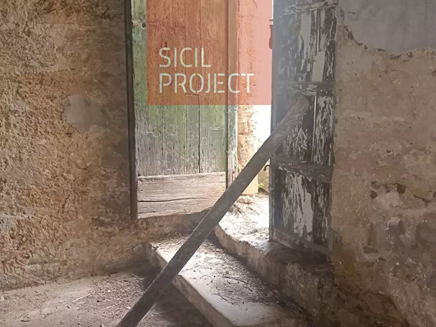 Immagine 16 di Rustico / casale in vendita  in contrada bosco falconeria a Partinico