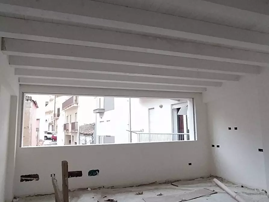 Immagine 15 di Camera in vendita  in Via sante Anieme a Alcamo