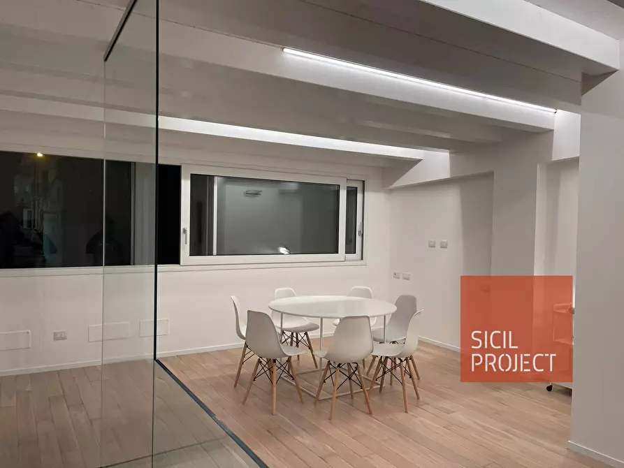 Immagine 2 di Camera in vendita  in Via sante Anieme a Alcamo