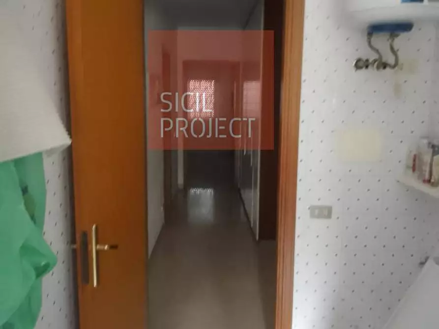 Immagine 10 di Appartamento in vendita  in corso dei mille a Alcamo