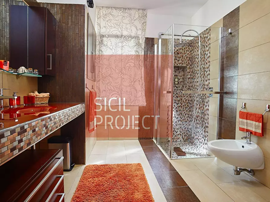 Immagine 21 di Villa in vendita  in Via soldato d'angelo alfredo a Alcamo