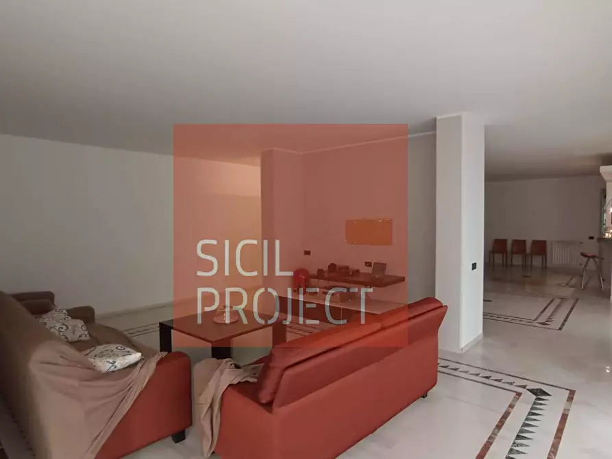 Immagine 10 di Appartamento in vendita  in Via Narici a Alcamo