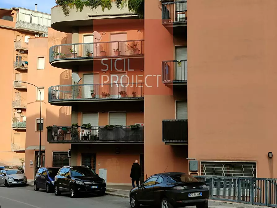 Immagine 3 di Appartamento in vendita  in Via Narici a Alcamo