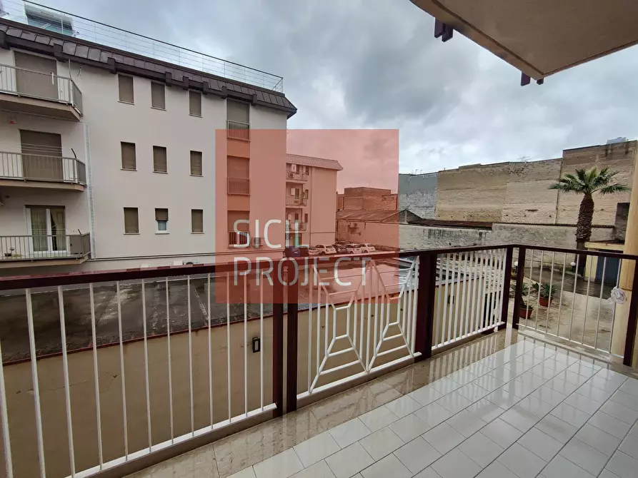 Immagine 1 di Appartamento in affitto  in via del Carroccio a Alcamo