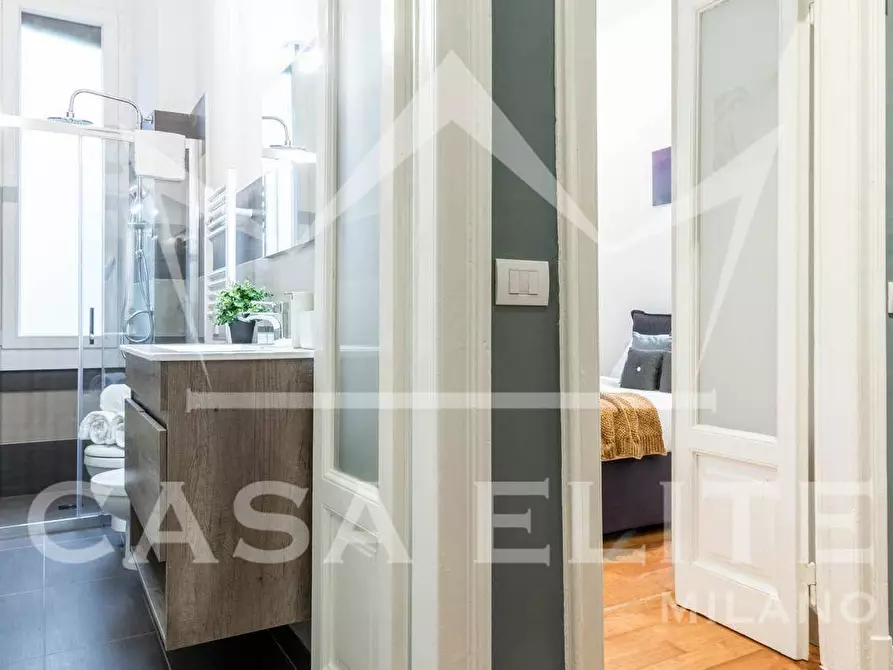 Immagine 2 di Appartamento in vendita  in Viale Abruzzi a Milano