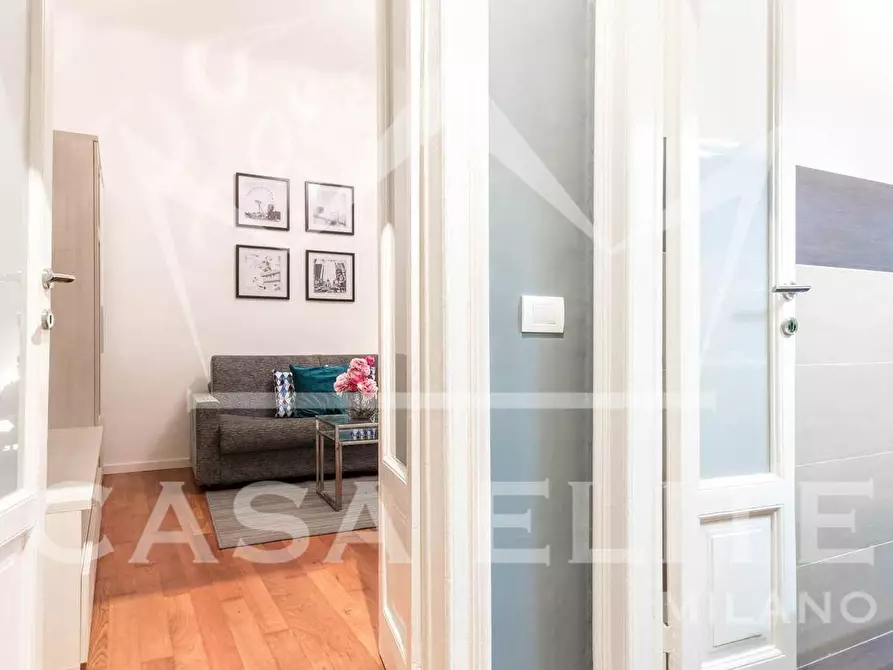 Immagine 6 di Appartamento in vendita  in Viale Abruzzi a Milano