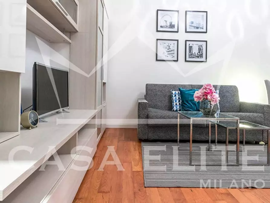 Immagine 17 di Appartamento in vendita  in Viale Abruzzi a Milano