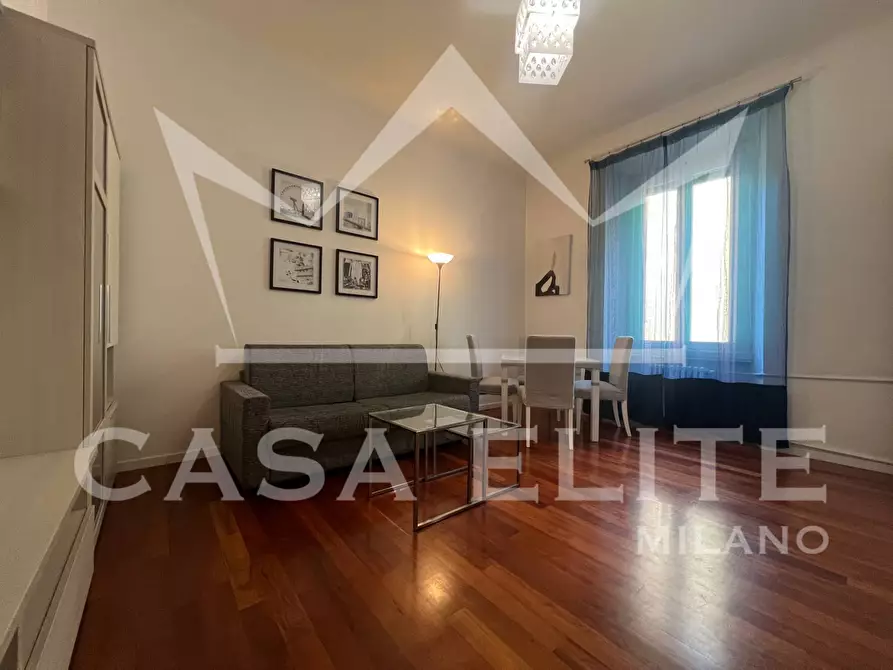 Immagine 25 di Appartamento in vendita  in Viale Abruzzi a Milano