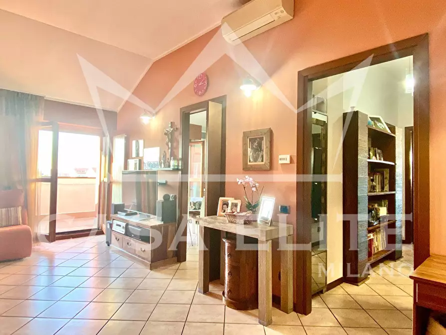 Immagine 2 di Appartamento in vendita  in via Ghidoli a Vittuone