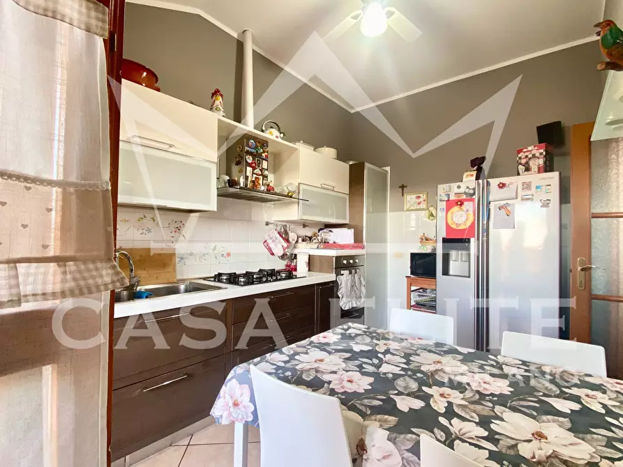 Immagine 14 di Appartamento in vendita  in via Ghidoli a Vittuone