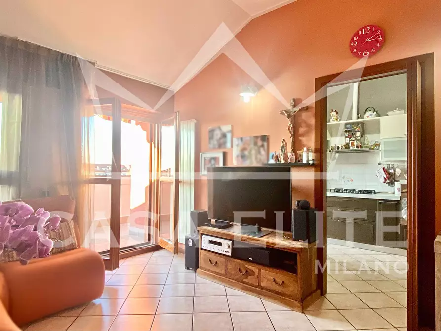 Immagine 8 di Appartamento in vendita  in via Ghidoli a Vittuone