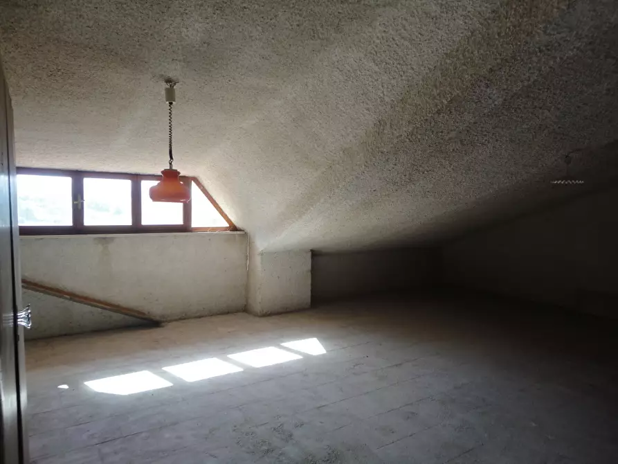 Immagine 20 di Villa in vendita  in Via Romita a Cupramontana