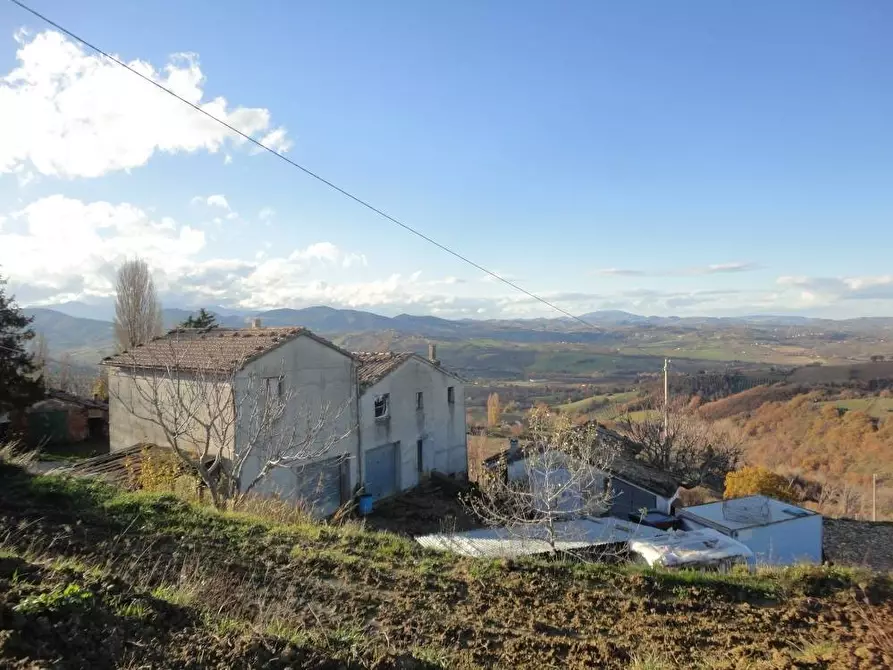 Immagine 1 di Rustico / casale in vendita  in via santa maria del monte a Poggio San Marcello