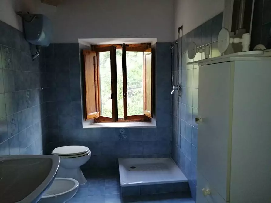 Immagine 10 di Appartamento in vendita  in piazza Balducci a Poggio San Vicino