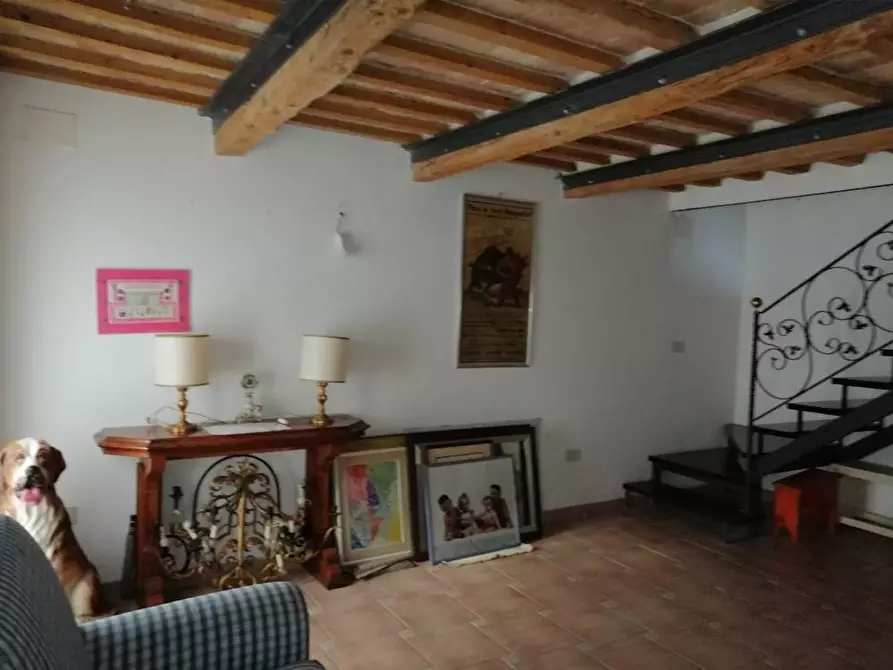 Immagine 23 di Appartamento in vendita  in piazza Balducci a Poggio San Vicino