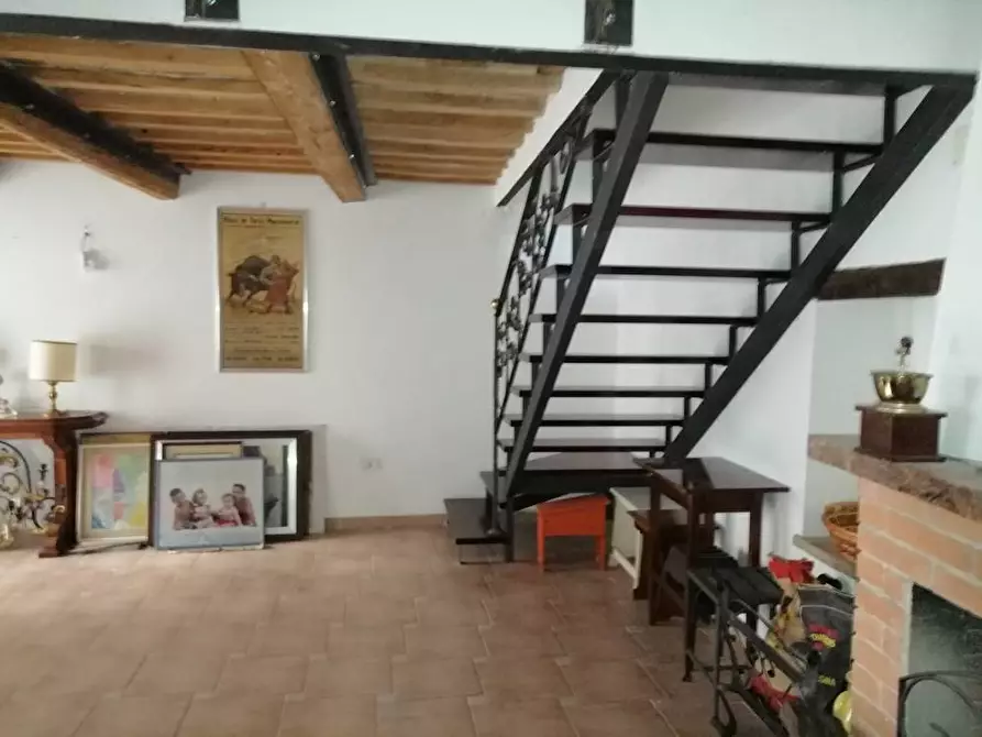 Immagine 20 di Appartamento in vendita  in piazza Balducci a Poggio San Vicino