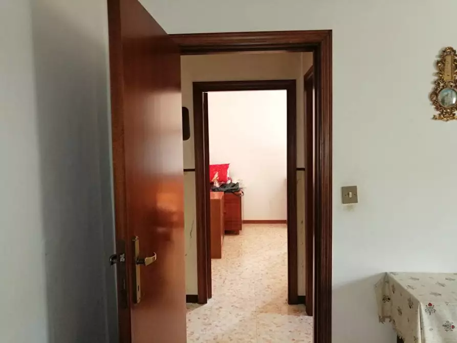 Immagine 18 di Rustico / casale in vendita  in Via Fochiusa est a Serra San Quirico