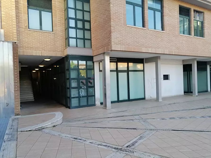 Immagine 3 di Appartamento in vendita  in via mura occidentali a Jesi
