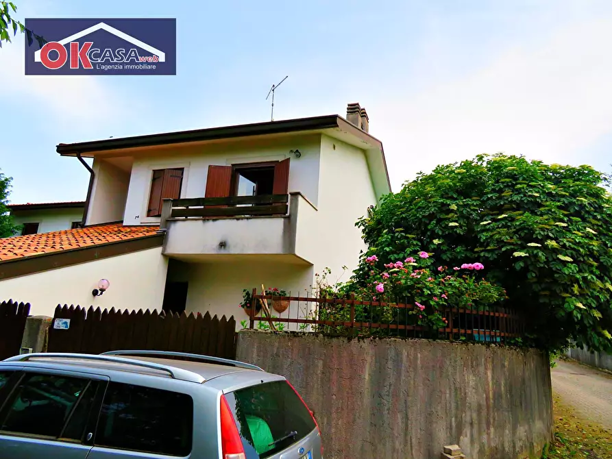 Immagine 6 di Villa in vendita  in via aurisina a Duino-Aurisina