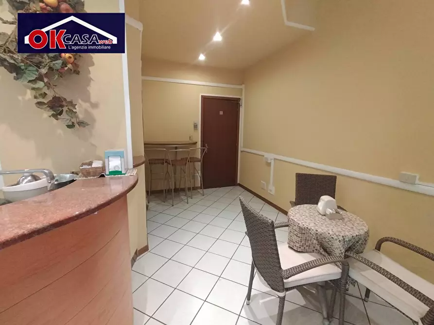 Immagine 7 di Attività commerciale in vendita  in via ugo foscolo a Monfalcone