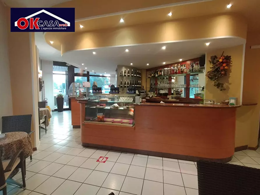 Immagine 8 di Attività commerciale in vendita  in via ugo foscolo a Monfalcone
