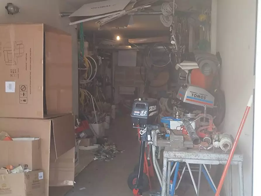 Immagine 8 di Box auto in vendita  in via Martin Luther King a Gradisca D'isonzo