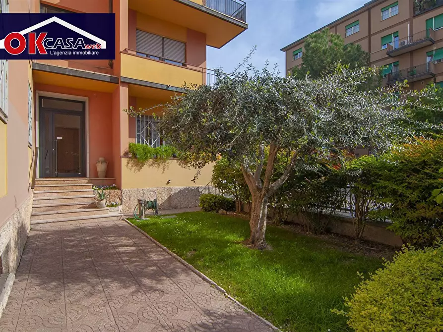 Immagine 29 di Appartamento in vendita  in via Giovanni da Verrazzano a Verona