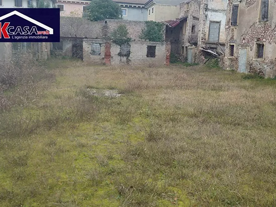 Immagine 5 di Rustico / casale in vendita  in Via Cason San Massimo a Verona