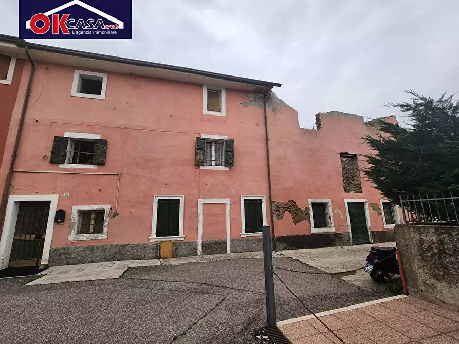 Immagine 14 di Rustico / casale in vendita  in VIA GARDESANE a Verona