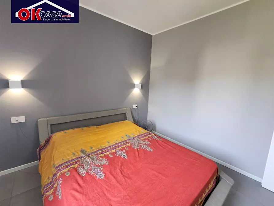 Immagine 8 di Appartamento in vendita  in via pò a Peschiera Del Garda