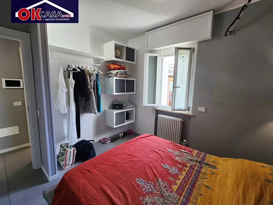 Immagine 11 di Appartamento in vendita  in via pò a Peschiera Del Garda