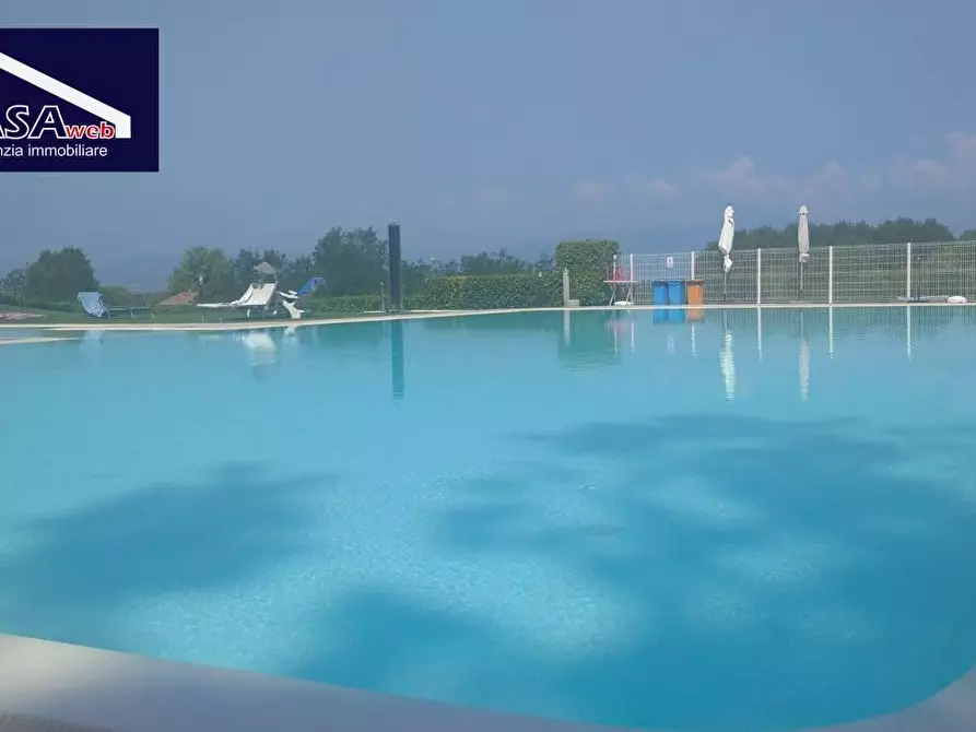 Immagine 19 di Appartamento in vendita  in via pò a Peschiera Del Garda