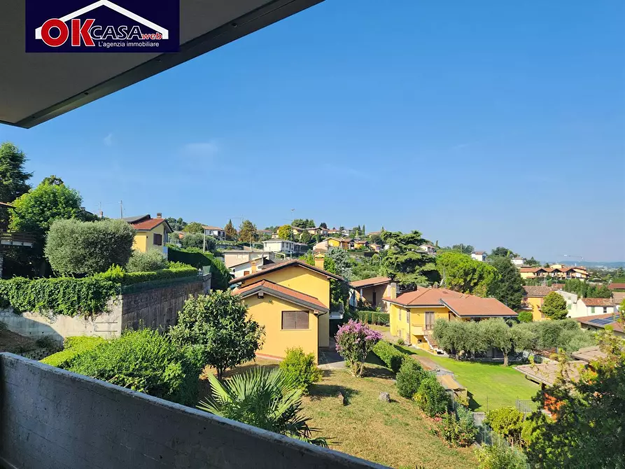 Immagine 23 di Appartamento in vendita  in via pò a Peschiera Del Garda