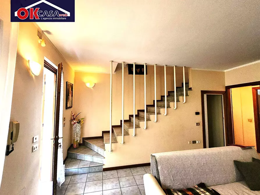 Immagine 10 di Villetta a schiera in vendita  in via sauro a Sirmione