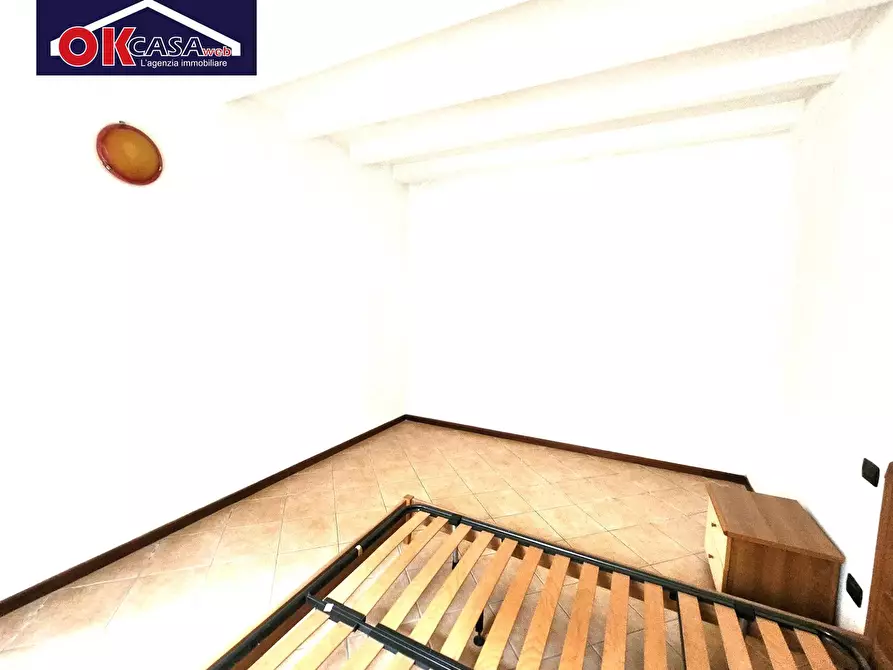 Immagine 5 di Appartamento in vendita  in via silvio pellico a Villafranca Di Verona