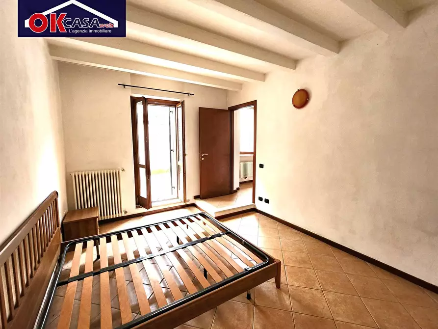 Immagine 6 di Appartamento in vendita  in via silvio pellico a Villafranca Di Verona